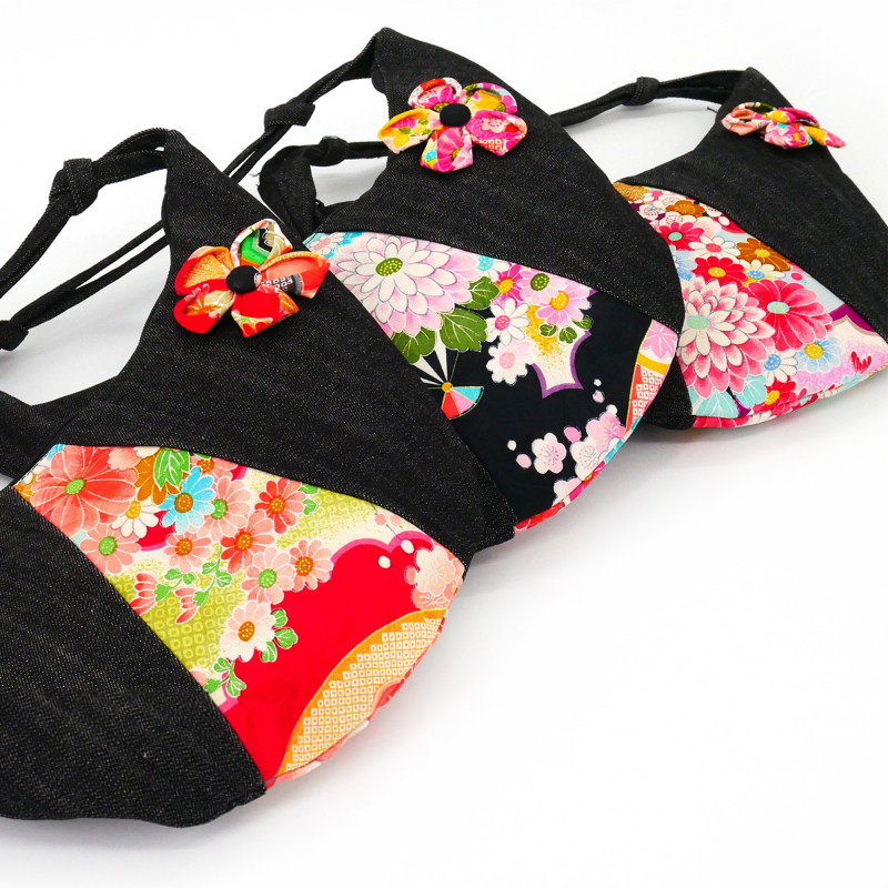 Japanese handbag 17x25x9cm, CHIRIMEN, flower pattern