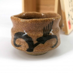 Traditionelle japanische Keramik-Sake-Tasse, HARU NO KUSA