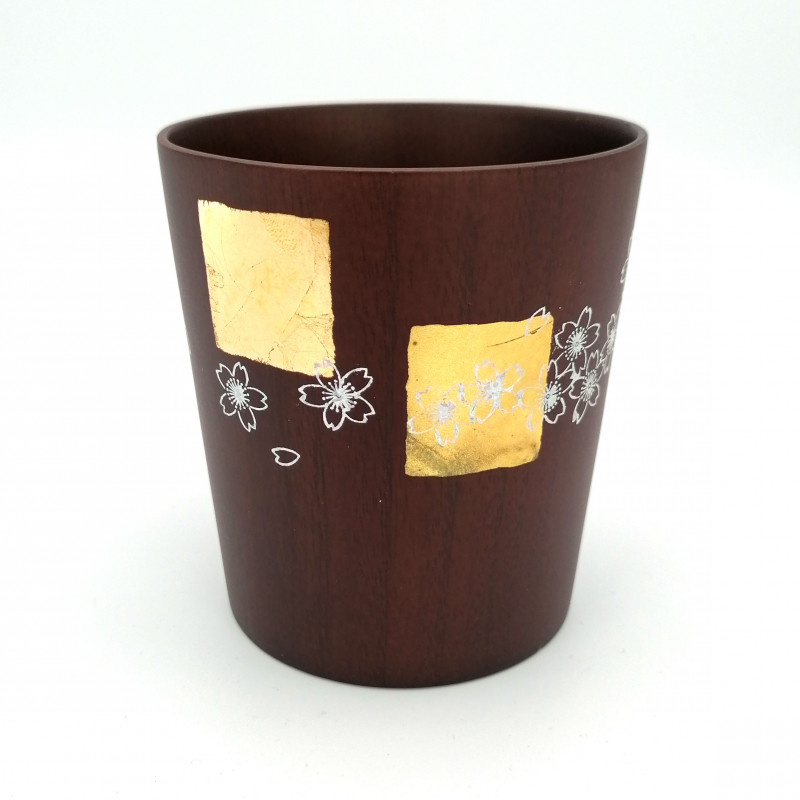 Tasse à thé japonaise en bois natsume foncé motif fleur de cerisier laqué or et argent, MAKIE SAKURA