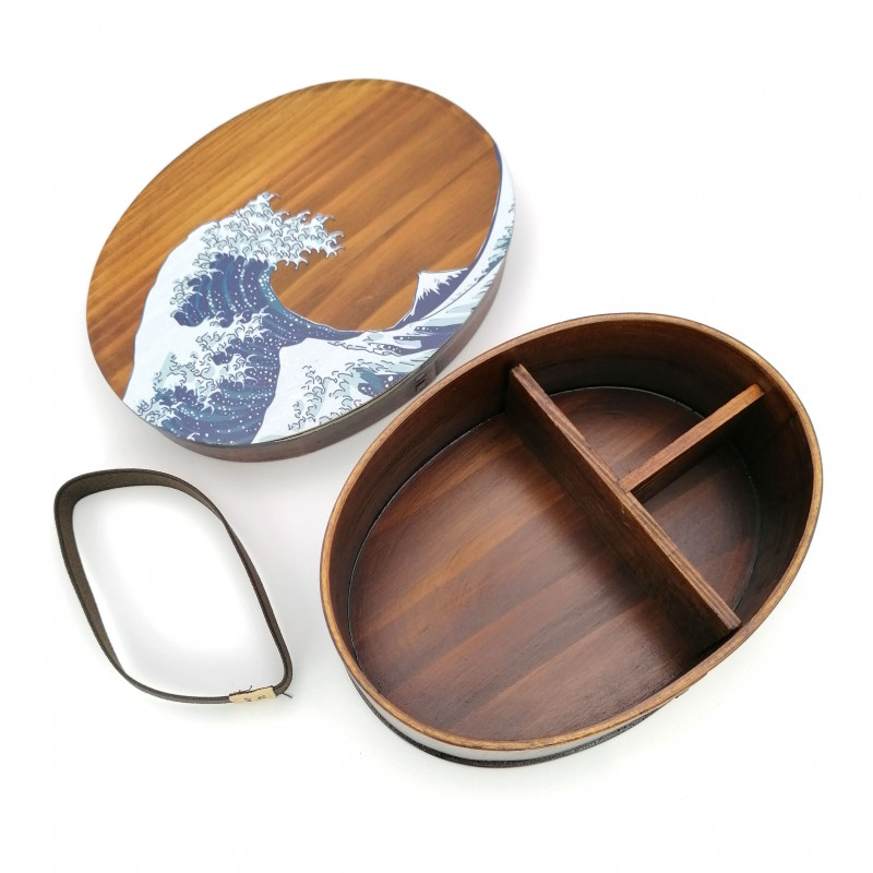 Japanese oval bento lunch box in cedar wood wave pattern, NAMIURA