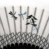 Japanischer blauer Baumwoll- und Japanischer Fächer aus schwarzer Baumwolle und Bambus mit hellem Libellenmuster, KAGERO, 22cmmi