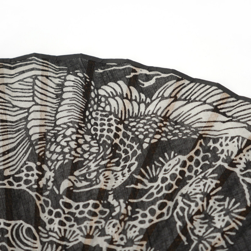 Ventaglio giapponese in cotone nero e bambù con motivo bambù e tigre, MATSU TAKA, 22 cm