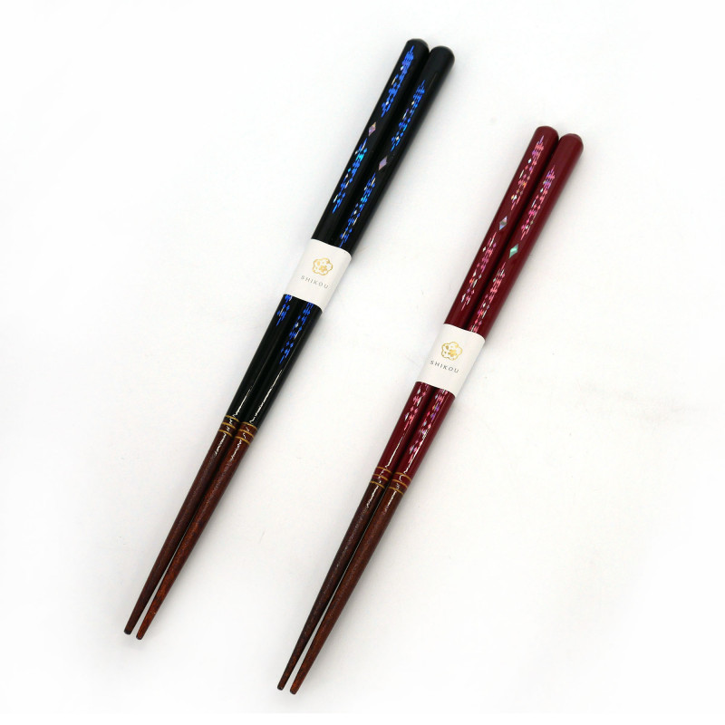 Par de palillos japoneses en madera natural roja o azul, WAKASA NURI DAIYANA, 21 o 23 cm