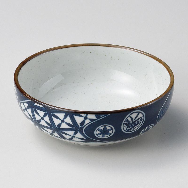 Japanische Ramenschale aus Keramik, blau und weiß, verschiedene Blumenmuster - IROIRONA HANA
