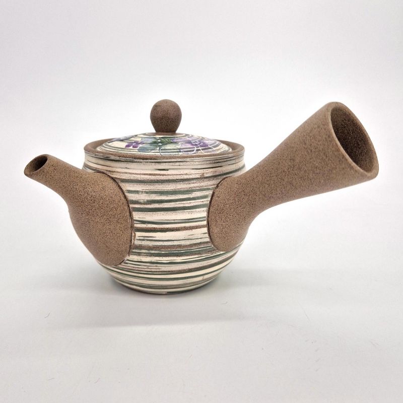 Japanische Kyusu-Teekanne aus grauer Erde mit lila Blumenmuster, Murasaki no hana, 420 cc